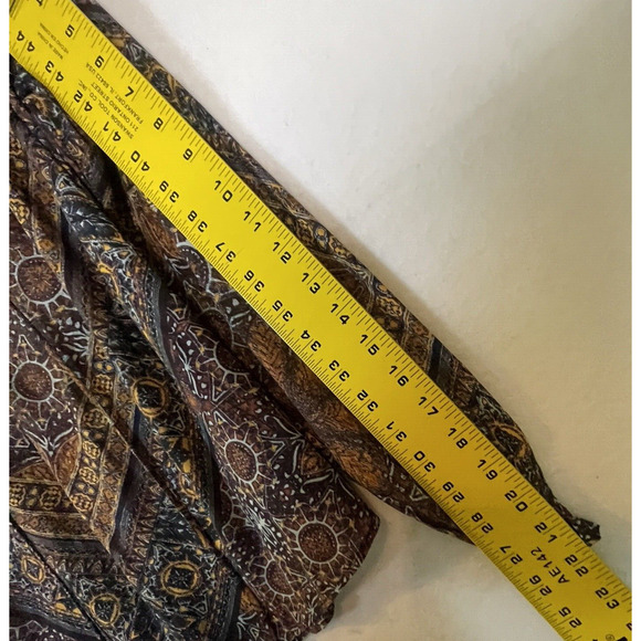 Free People Little Runaway Geometric Print Boho Peasant Top Blouse Size XS Brown - Picture 10 of 12
